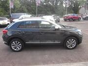 Volkswagen T-Roc - Image 8